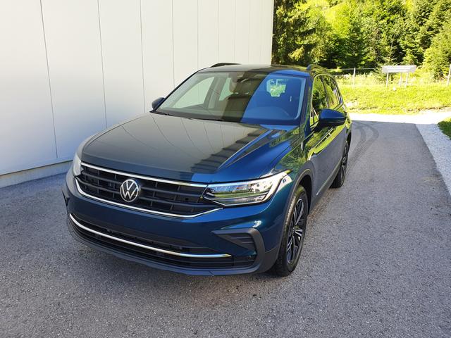 VW Tiguan Life 4Motion Life, AHK,LED,5J, Garanti...