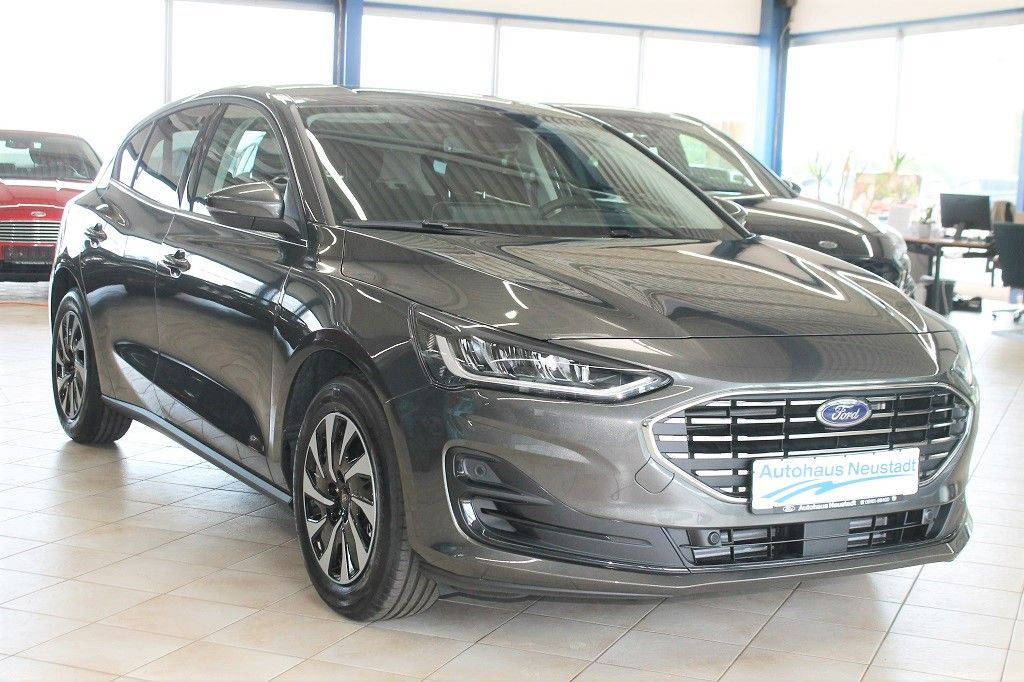 FORD Focus 1.0 EcoBoost Hybrid TITANIUM SYNC4